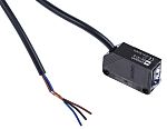 Fotocélula rectangular Omron, Sistema Barrera de Luz, alcance 15 m, salida NPN, Cable de 2/3 hilos de 2 m, IP67
