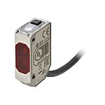 Fotocélula rectangular Omron, Sistema Supresión de Fondo, alcance 10 → 80 mm, salida PNP, Cable libre