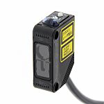 Fotocélula rectangular Omron, Sistema Reflex, alcance 15 m, salida NPN, Cable de 2 m
