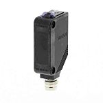 Fotocélula rectangular Omron, Sistema Difuso, alcance 1.000 mm, salida PNP, Conector M8
