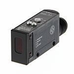Fotocélula rectangular Omron, Sistema Reflex, alcance 1.000 mm, salida PNP, M12 de 3 cables enchufable