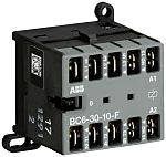 Contactor ABB GJL121 de 3 polos, 4 NA, 20 A, bobina 24 V CC, 1,4 kW